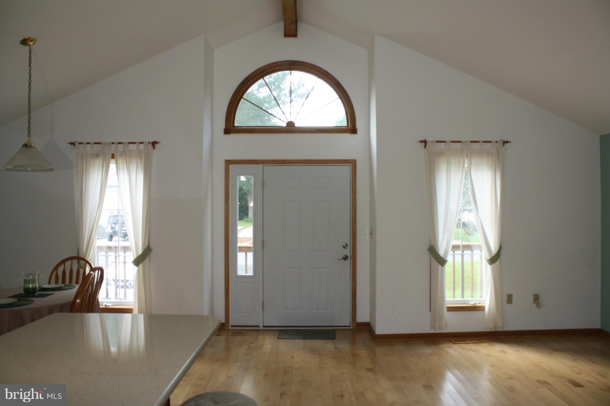 3 Bridgewater Road Ocean Pines, MD 21811 - Photo 11 of 30 Clean, bright and ready to move in.