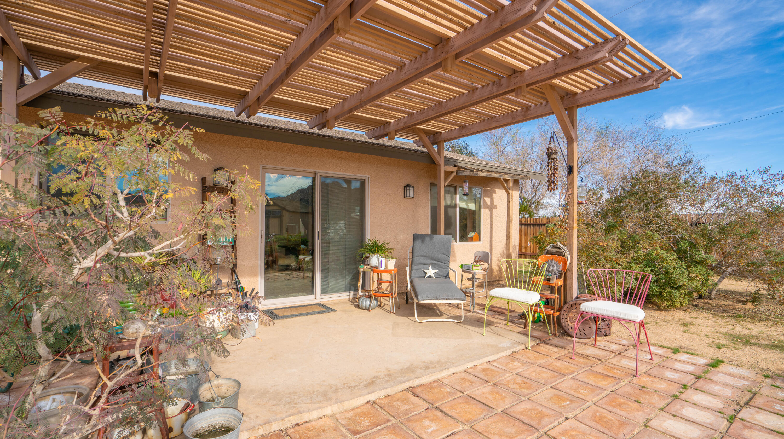 61869 Grand View Circle Joshua Tree, CA 92252 - Photo 27 of 34 Back yard patio & Pergola