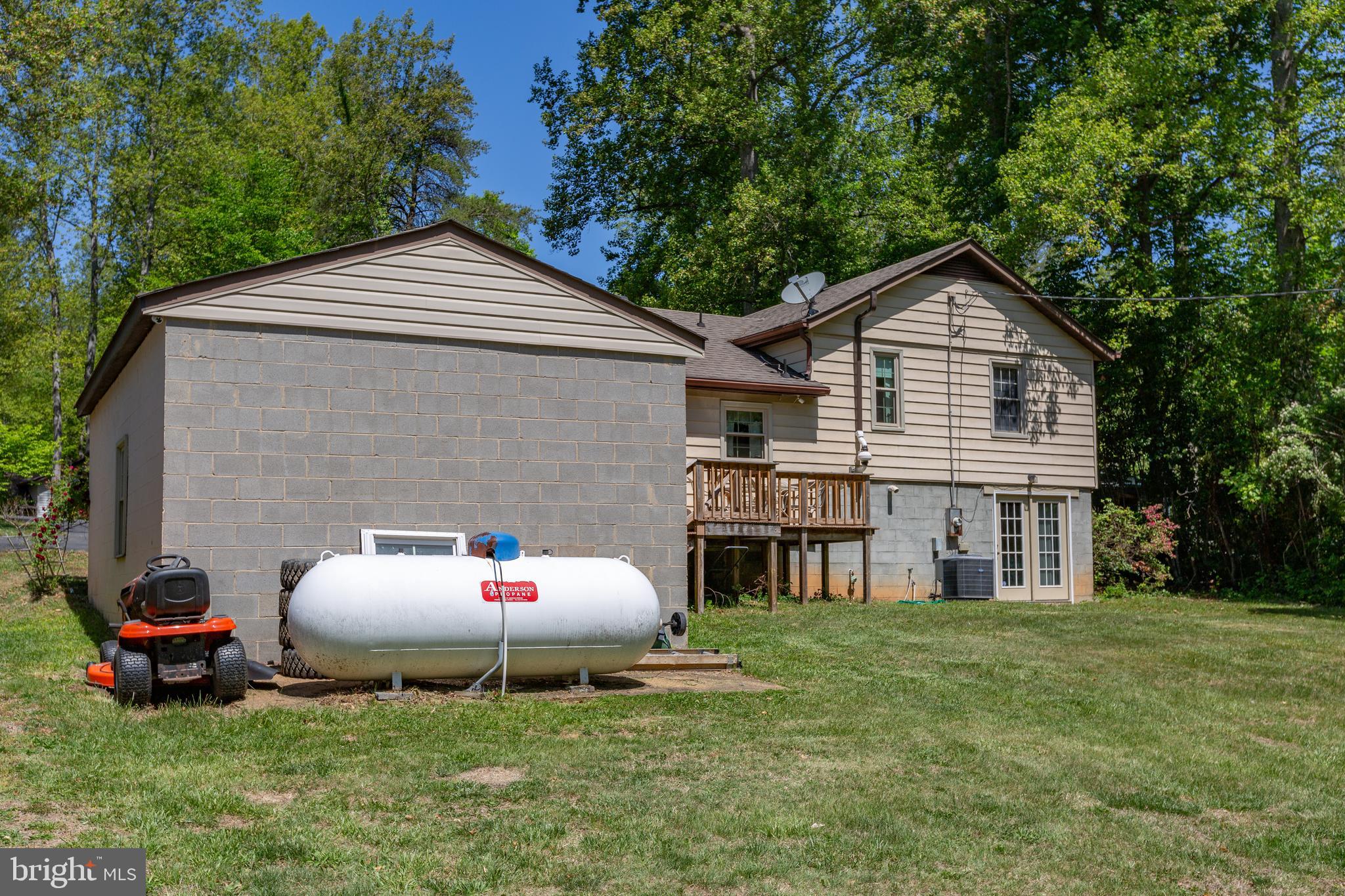 655 Holly Corner Road Fredericksburg, VA 22406 - Photo 42 of 45