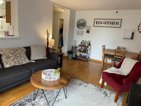 $2,500 | 1933 Commonwealth Avenue, Unit 411, Boston, MA 02135