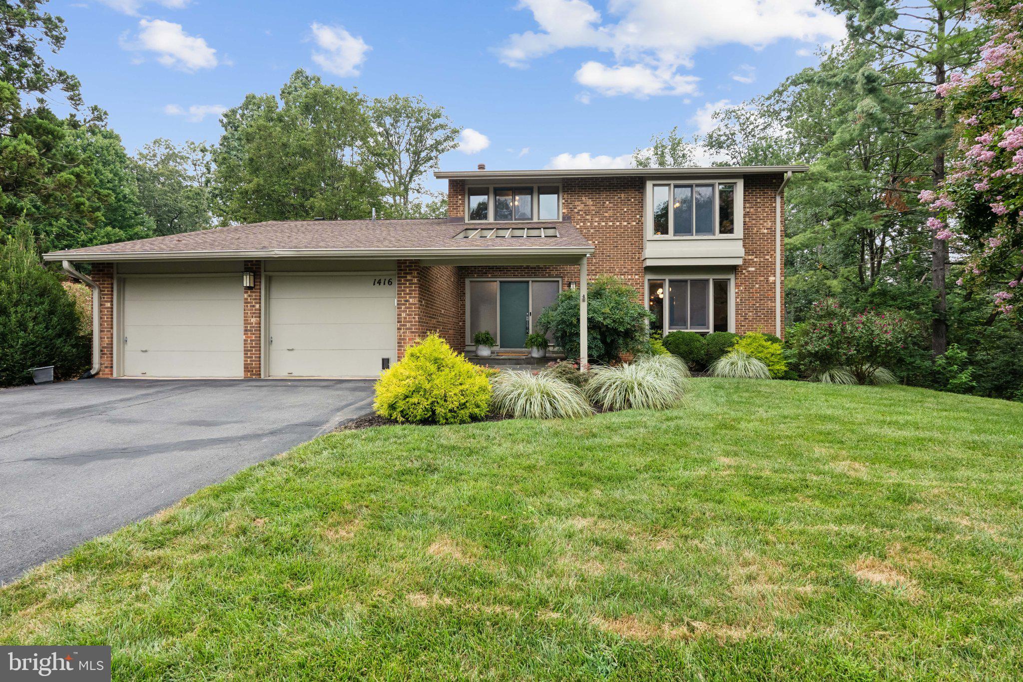 1416 Wolftrap Run Road Vienna, VA 22182 - Photo 1 of 29 Gallery Image 1