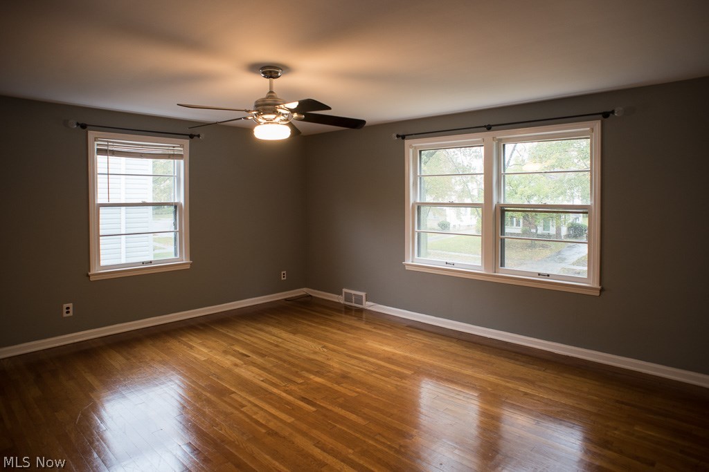 4029 Silsby Road University Heights, OH 44118 - Photo 9 of 14 Bedroom 1