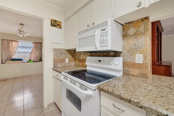 $140,000 | 3834 Willow Springs Lane, Houston, TX 77080