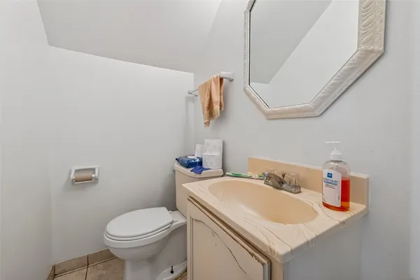 $140,000 | 3834 Willow Springs Lane, Houston, TX 77080