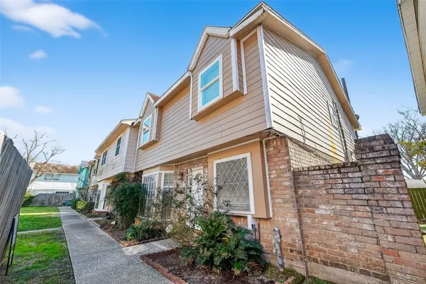 $140,000 | 3834 Willow Springs Lane, Houston, TX 77080