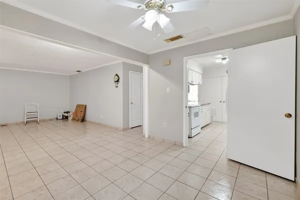$140,000 | 3834 Willow Springs Lane, Houston, TX 77080