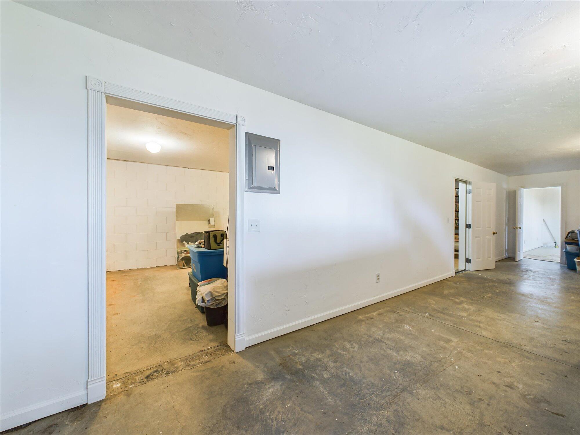 299 Cook Road Shelter Cove, CA 95589 - Photo 48 of 73 48-299 Cook Road Shelter Cove-145