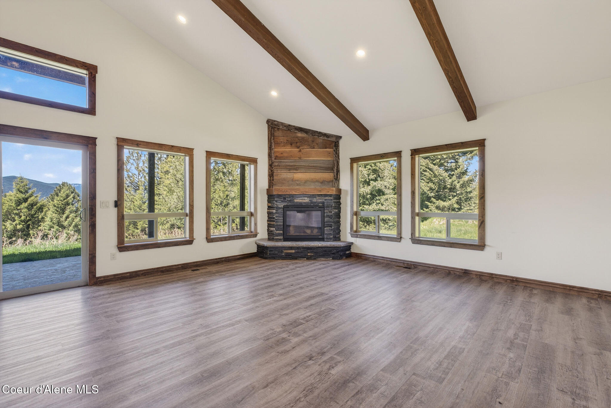 273 Paradise Valley Road Bonners Ferry, ID 83805 - Photo 11 of 45 Gas stove for winter evenings