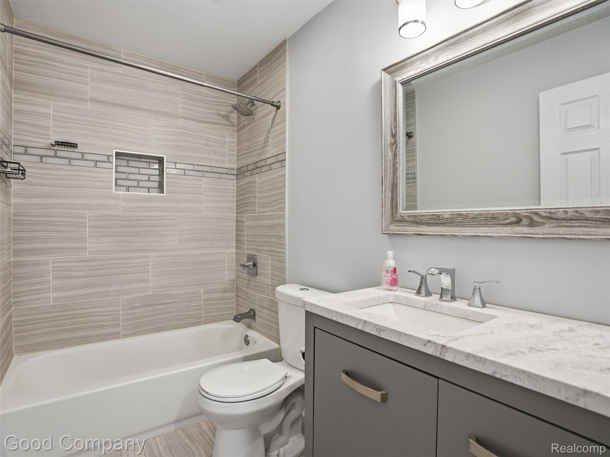 2793 Weaverton Rochester, MI 48307 - Photo 19 of 32