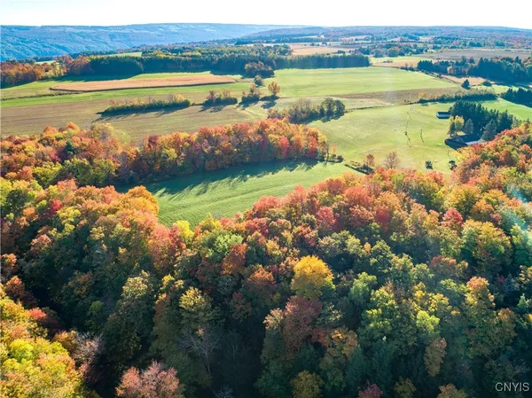 $880,000 | 6023 North Glen Haven Road, Niles, NY 13118