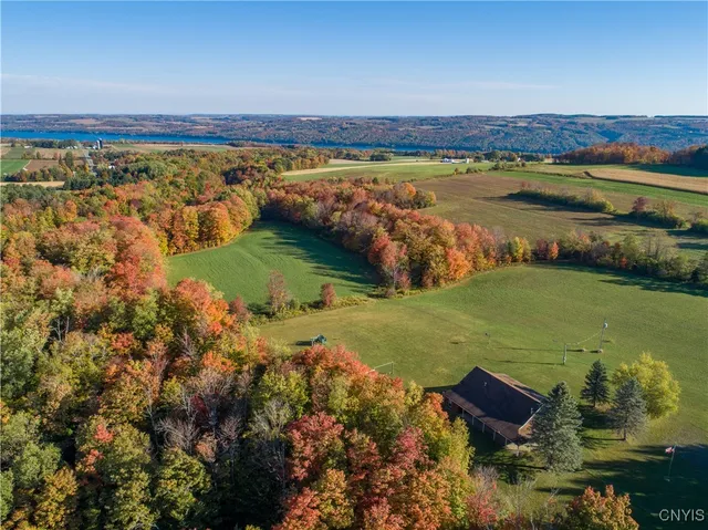 $880,000 | 6023 North Glen Haven Road, Niles, NY 13118