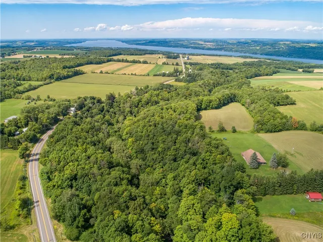 $880,000 | 6023 North Glen Haven Road, Niles, NY 13118