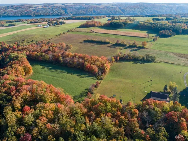 $880,000 | 6023 North Glen Haven Road, Niles, NY 13118