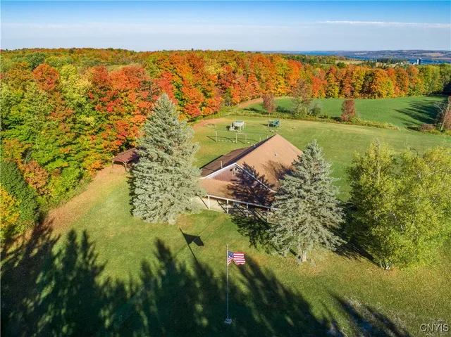 $880,000 | 6023 North Glen Haven Road, Niles, NY 13118