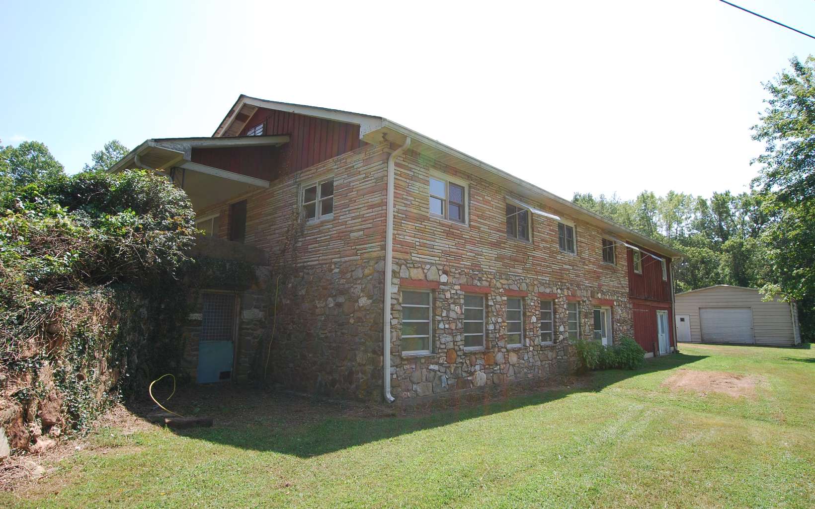 689 Pine Log Church Road Brasstown, NC 28902 - Photo 2 of 68 Additional View