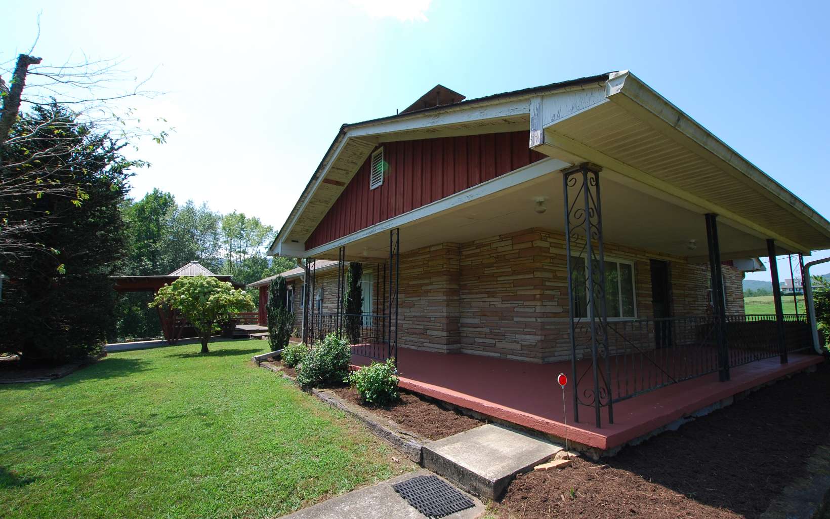 689 Pine Log Church Road Brasstown, NC 28902 - Photo 28 of 68 Additional View