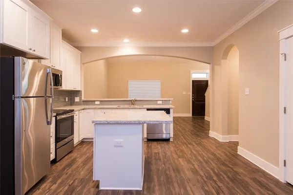 $2,800 | 216 Howdy Court, Bryan, TX 77801