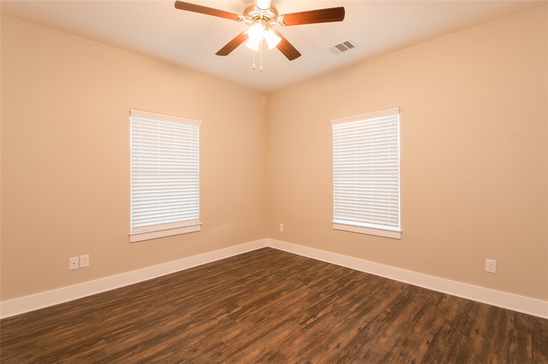 216 Howdy Court Bryan, TX 77801 - Photo 20 of 28