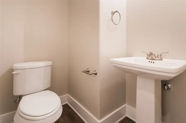 $2,800 | 216 Howdy Court, Bryan, TX 77801