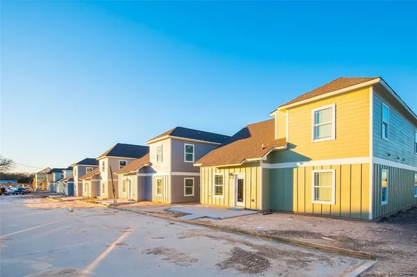 $2,800 | 216 Howdy Court, Bryan, TX 77801