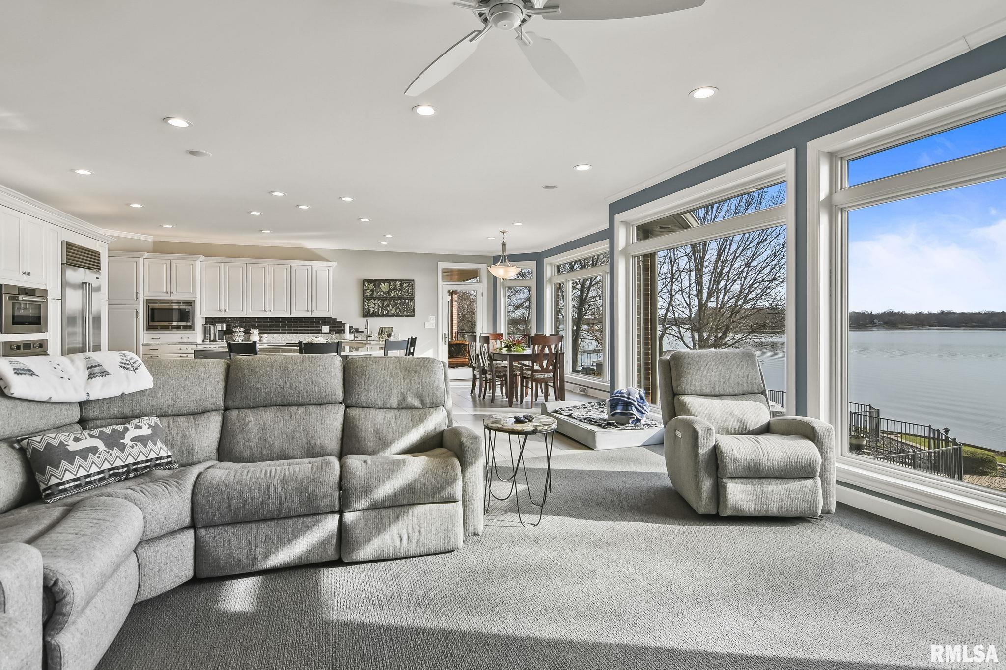 208 Maple Grove Lane Springfield, IL 62712 - Photo 20 of 60