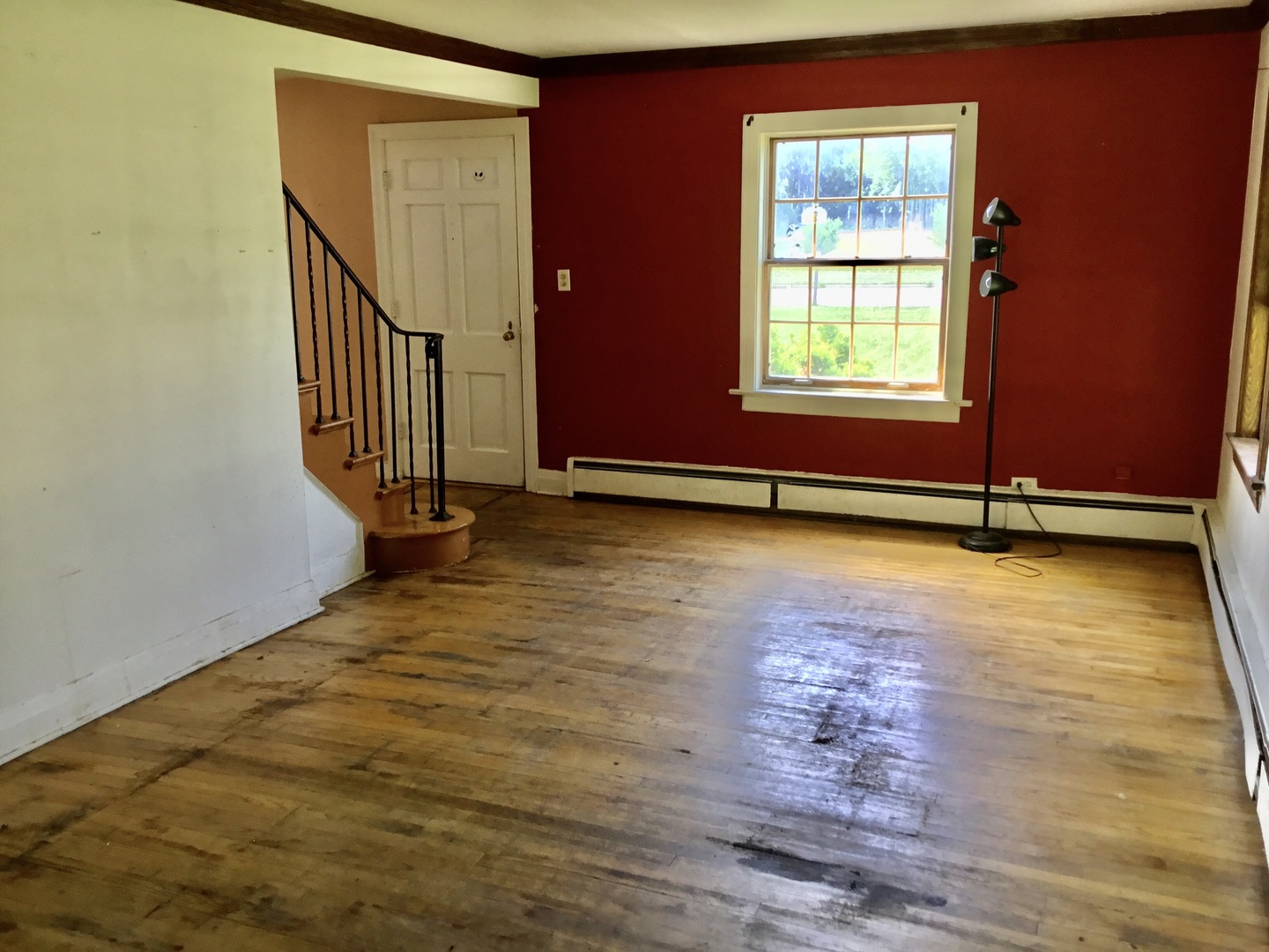 206 East Camp McDonald Road Prospect Heights, IL 60070 - Photo 4 of 57 a view of an empty room with window