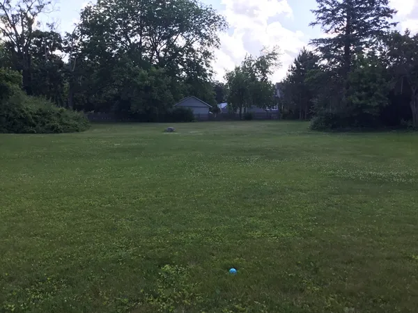 $430,000 | 206 East Camp McDonald Road, Prospect Heights, IL 60070