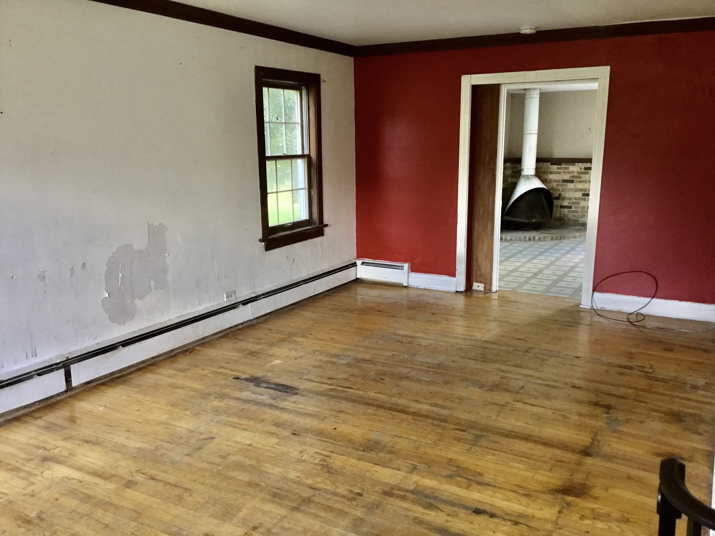 206 East Camp McDonald Road Prospect Heights, IL 60070 - Photo 8 of 57 a view of empty room