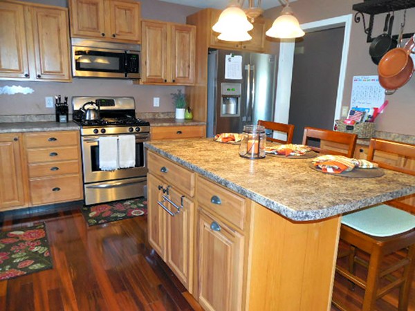 229 Peterson Road Palmer, MA 01069 - Photo 3 of 27 Gallery Image 3