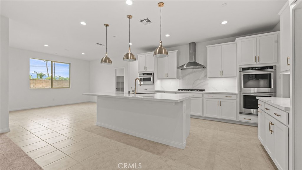 17727 Santa Lucia Court Riverside, CA 92503 - Photo 12 of 53