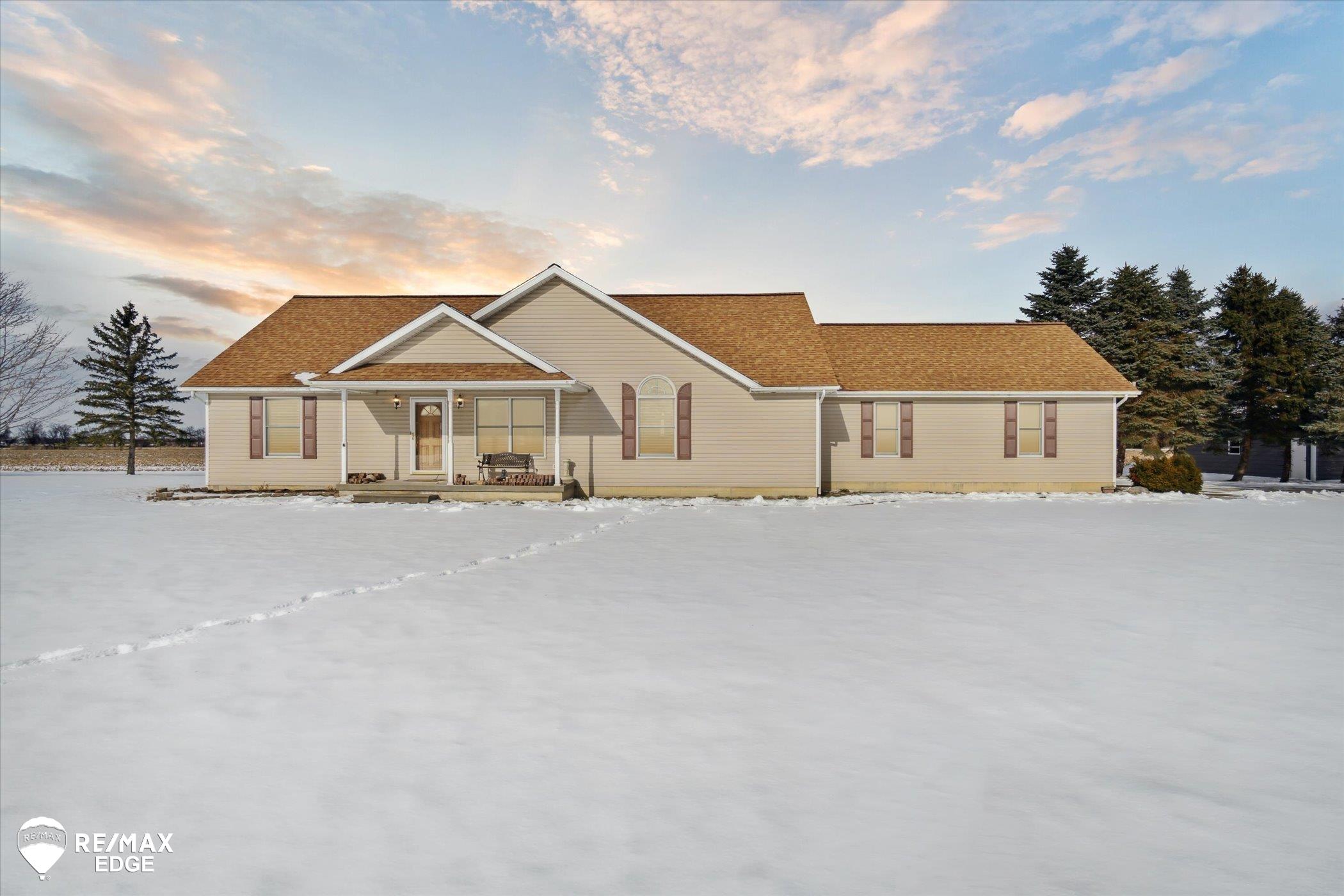 10625 Wenn Road Birch Run, MI 48415 - Photo 1 of 28