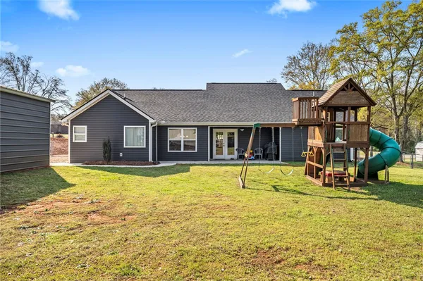 $329,000 | 210 Oxmoor Drive, Anderson, SC 29625