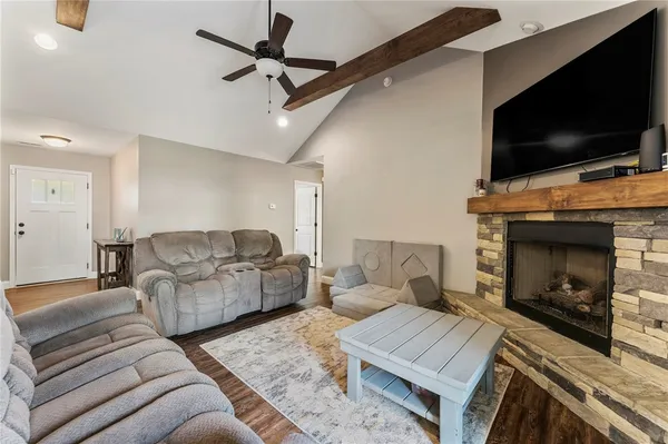 $329,000 | 210 Oxmoor Drive, Anderson, SC 29625