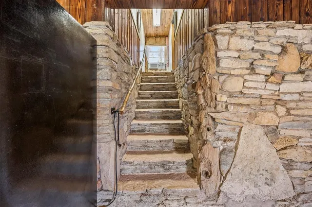 $299,000 | 15509 Mitchell Bend Court, Granbury, TX 76048