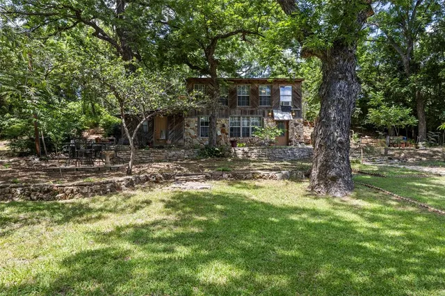 $299,000 | 15509 Mitchell Bend Court, Granbury, TX 76048