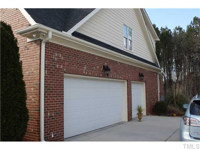 7221 Sparhawk Road Wake Forest, NC 27587 - Photo 4 of 25 Three car garage