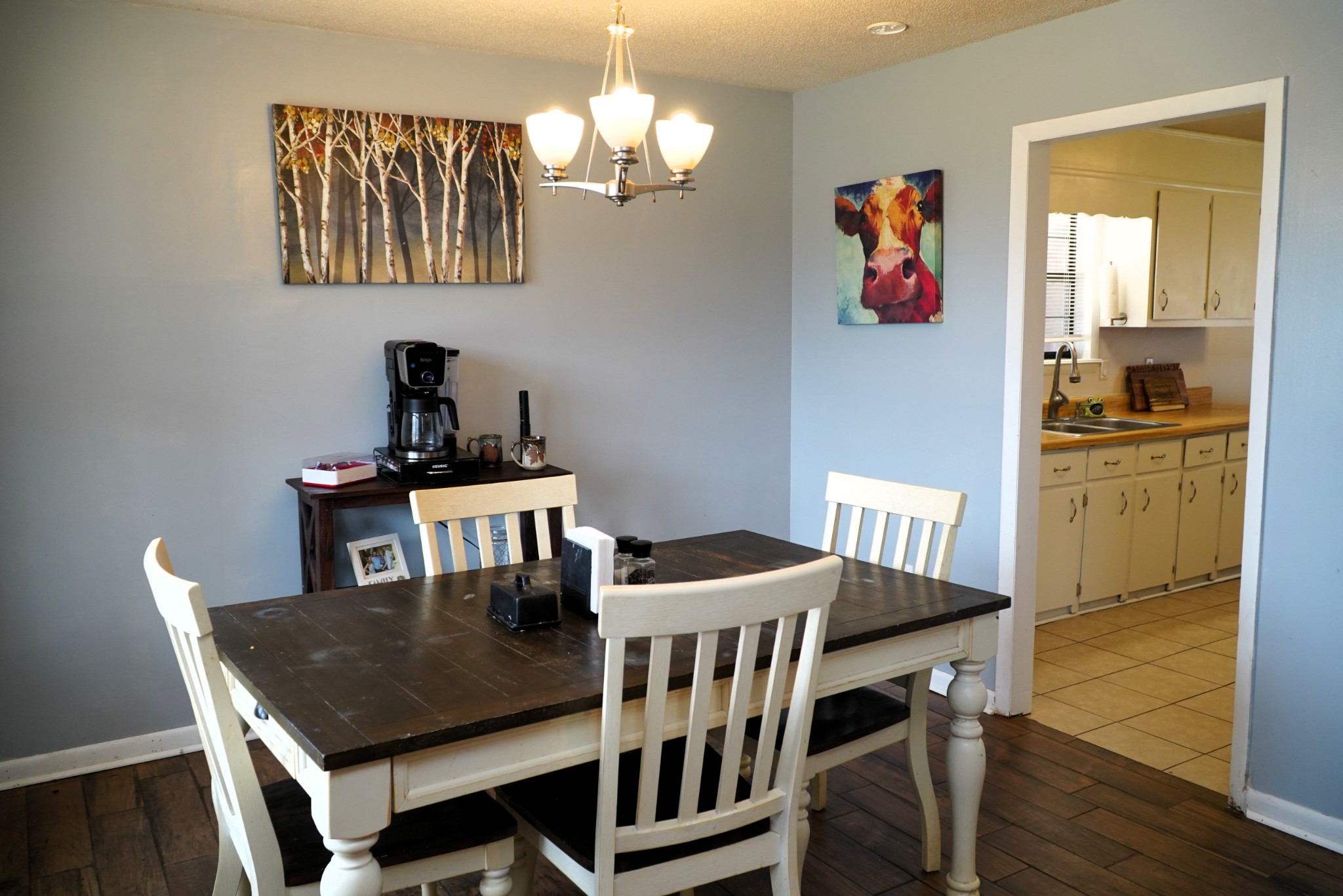 102 McDougal Road Fayetteville, TN 37334 - Photo 8 of 27 a view of a dining room with furniture and wooden floor