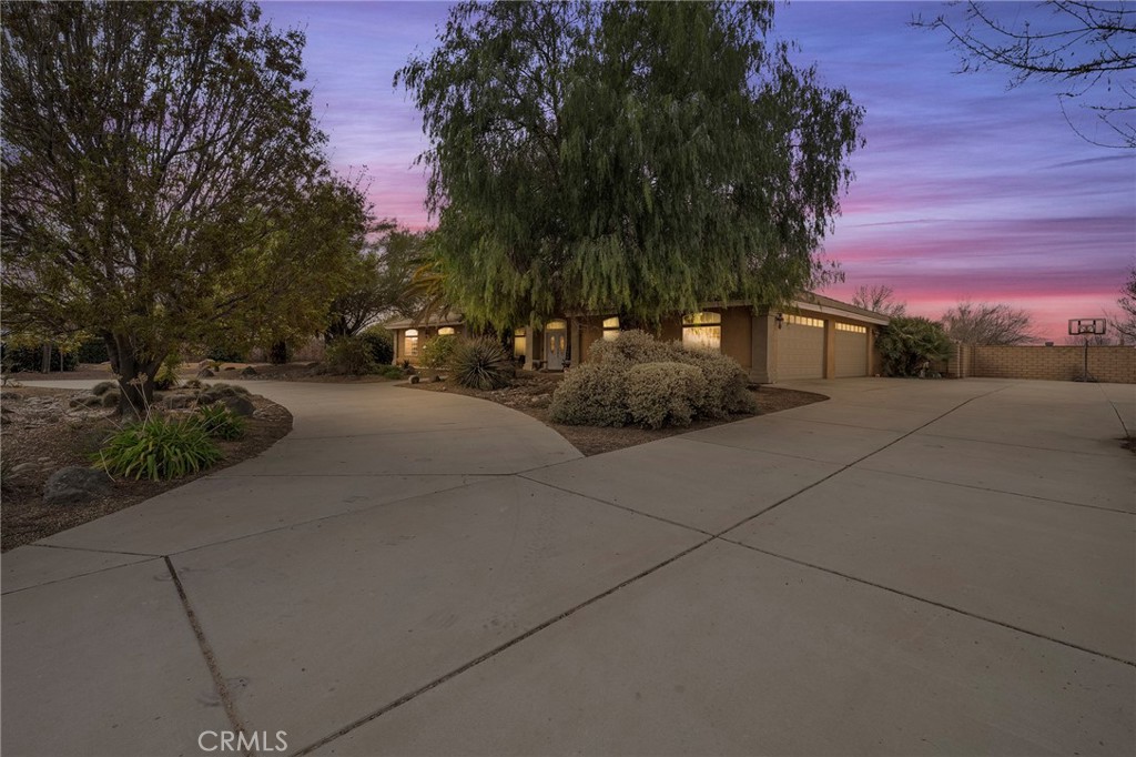 7172 Jargon Road Hesperia, CA 92344 - Photo 3 of 75