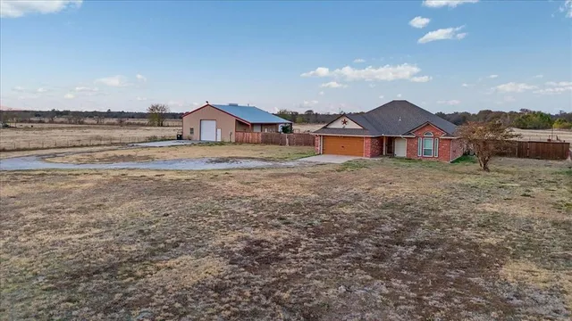 $698,000 | 5314 County Road 3204, Campbell, TX 75422