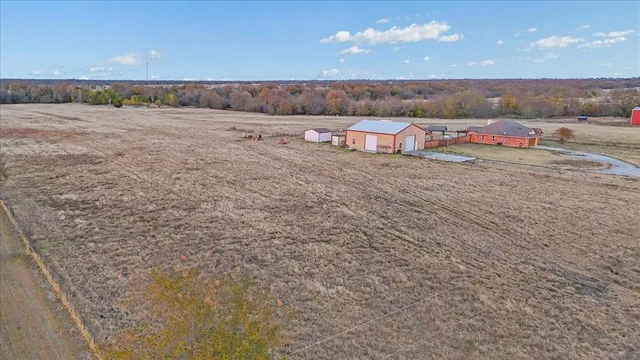 $698,000 | 5314 County Road 3204, Campbell, TX 75422