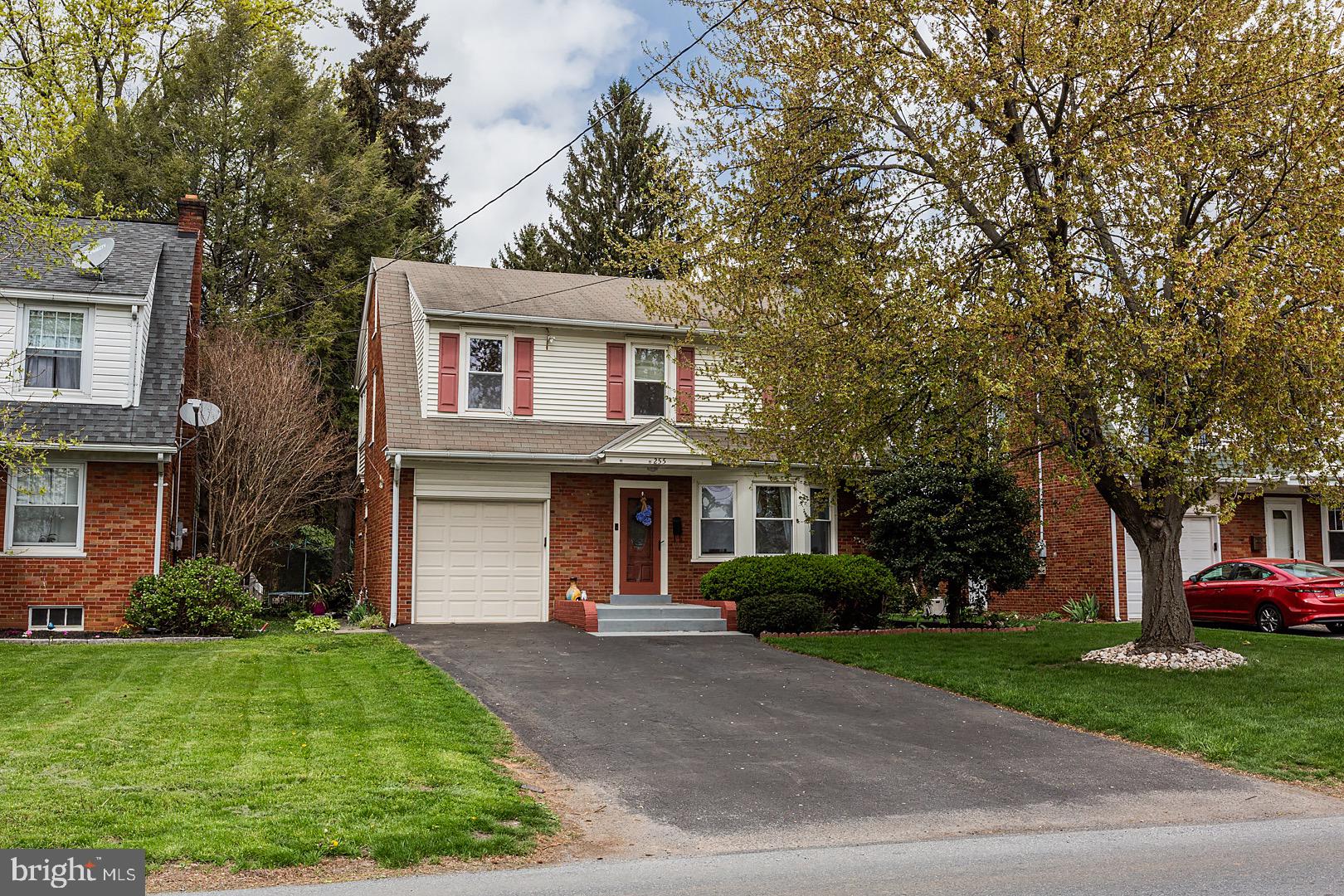 255 Pleasure Road Lancaster, PA 17601 - Photo 2 of 40 Gallery Image 2