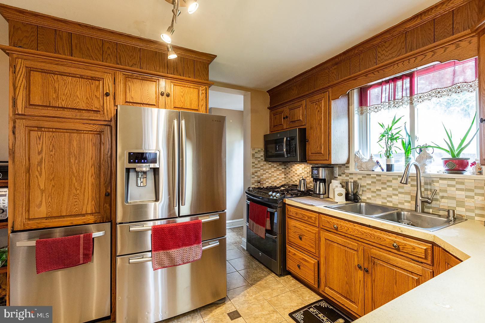 255 Pleasure Road Lancaster, PA 17601 - Photo 15 of 40 Gallery Image 15