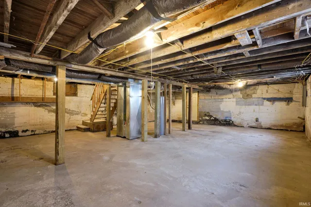 $249,000 | 1907 11th Street, Bedford, IN 47421