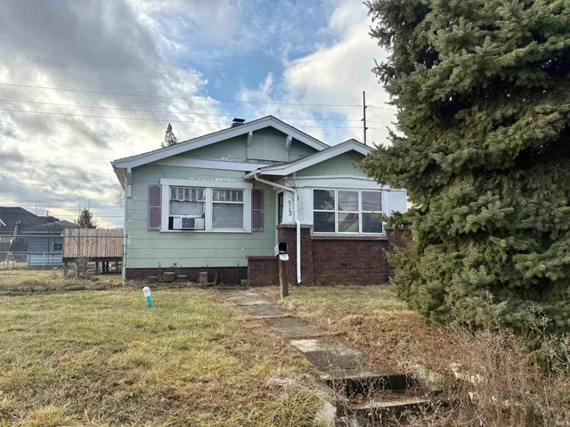 $124,500 | 513 East Centennial Avenue, Muncie, IN 47303