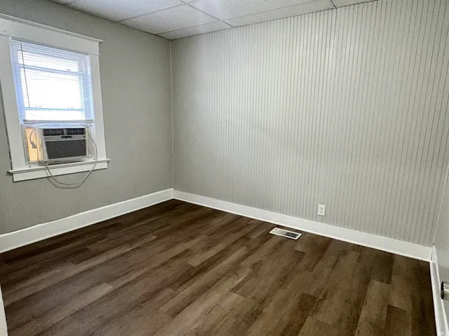 $124,500 | 513 East Centennial Avenue, Muncie, IN 47303