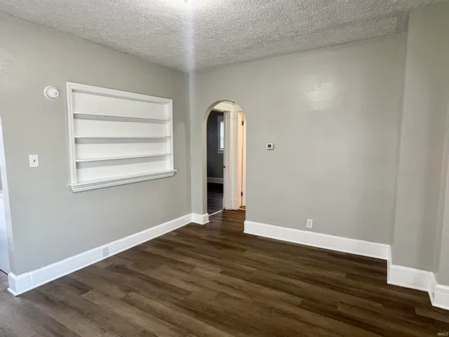 $124,500 | 513 East Centennial Avenue, Muncie, IN 47303