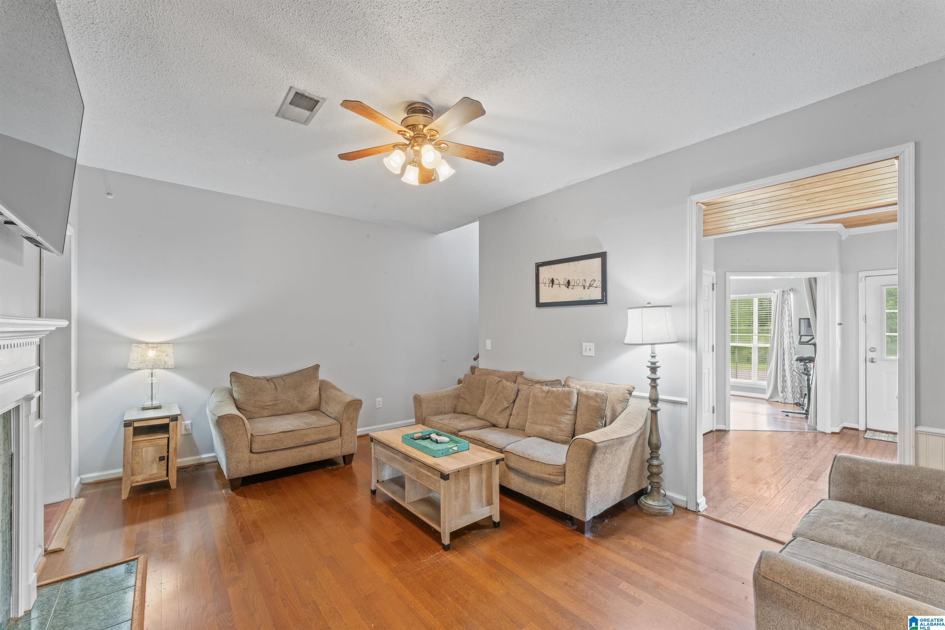 217 Wagon Trail Alabaster, AL 35007 - Photo 17 of 34