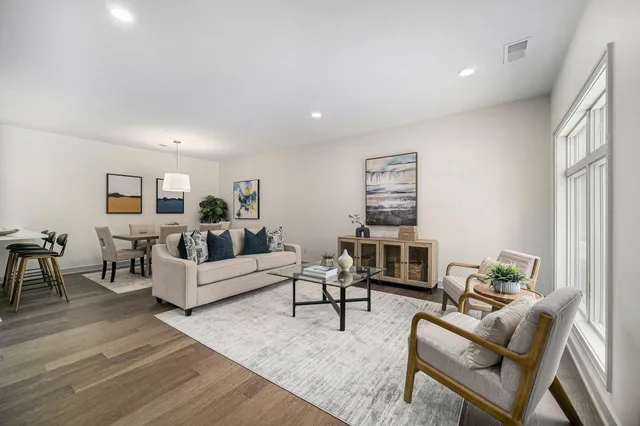 $390,000 | 635 Woodland Drive, Dexter, MI 48130