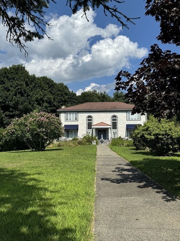116 Gifford Road Westport, MA 02790 - Photo 3 of 34 Gallery Image 3