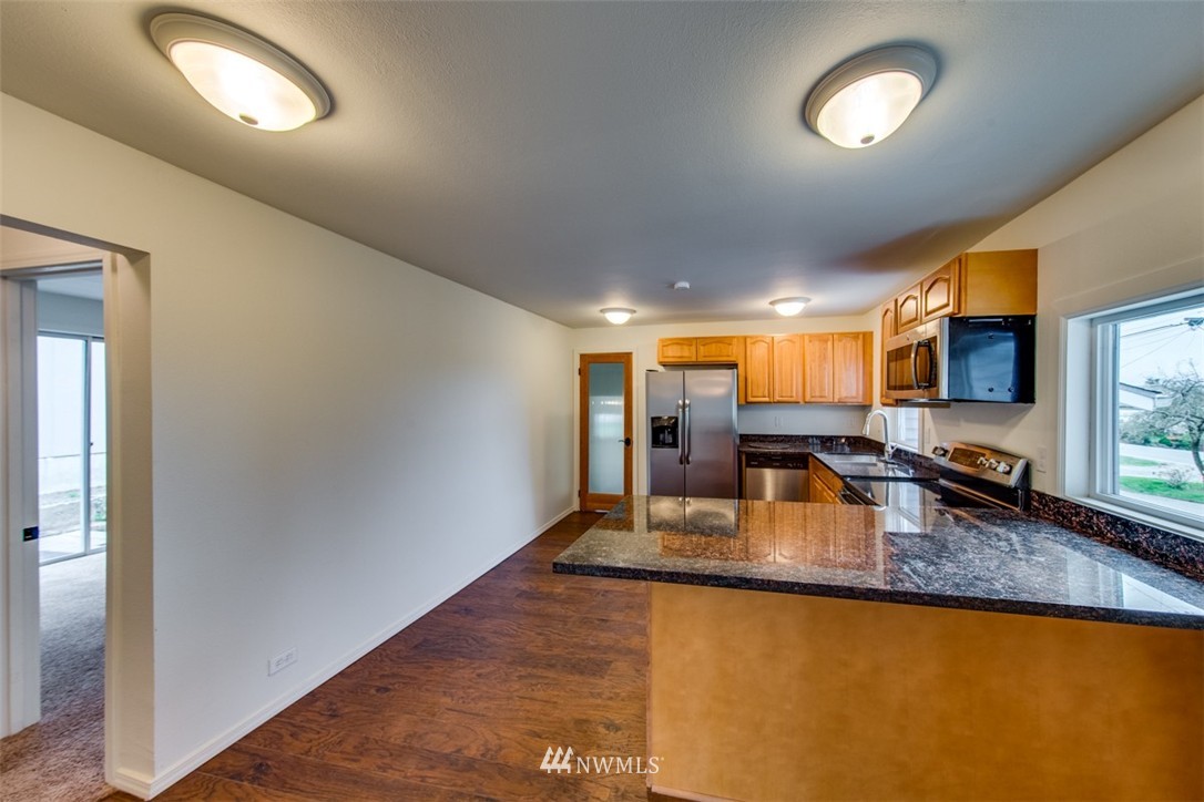 3810 Petersville Road Northeast Bremerton, WA 98310 - Photo 8 of 18 Gallery Image 8
